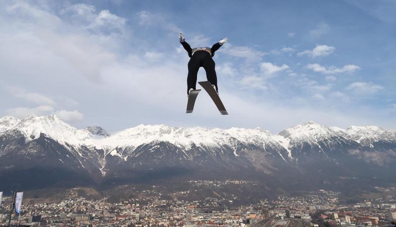 Bei der Jubiläumsausgabe gibt es etwa 96.000 Euro für den Sieger der Tournee. Bei der Jubiläumsausgabe gibt es etwa 96.000 Euro für den Sieger der Tournee.