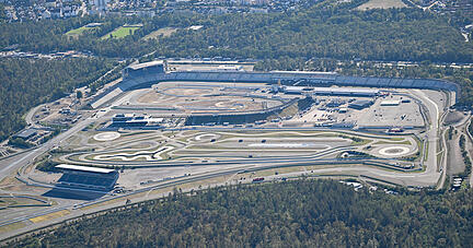 Das Gesicht des Hockenheimrings soll sich in den nächsten Jahren verändern, wenn es nach dem Willen der neuen Investoren geht. Das Gesicht des Hockenheimrings soll sich in den nächsten Jahren verändern, wenn es nach dem Willen der neuen Investoren geht.