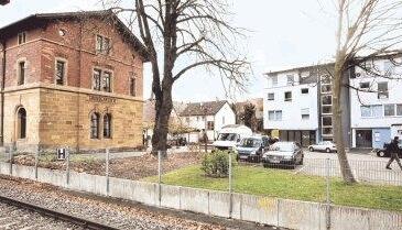 Das Areal am Bahnhof hat sich grundlegend gewandelt. Die letzte Baul&uuml;cke wurde jetzt durch ein Geb&auml;ude f&uuml;r mehrere Praxen geschlossen.Fotos: Guido Sawatzki/OCL