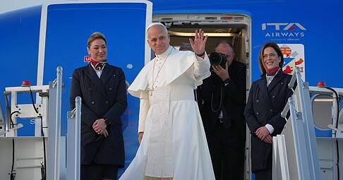 Auch der Papst ist derzeit mit einer Airbus-Maschine unterwegs.