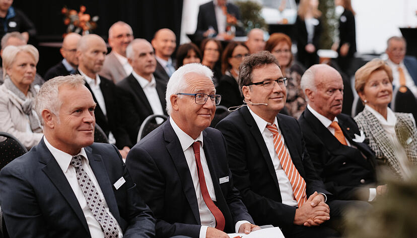Ehreng&auml;ste aus Politik und Wirtschaft feierten gemeinsam mit der Unternehmensf&uuml;hrung die 50 Jahre Erfolgsgeschichte der BTI.