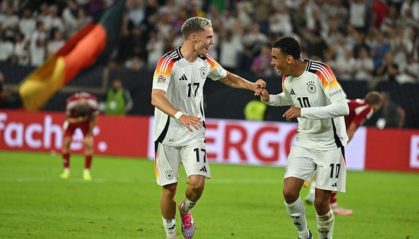 Zaubern Jamal Musiala und Florian Wirtz wieder? Niederlande gegen Deutschland wird live im TV und Stream übertragen. Zaubern Jamal Musiala und Florian Wirtz wieder? Niederlande gegen Deutschland wird live im TV und Stream übertragen.