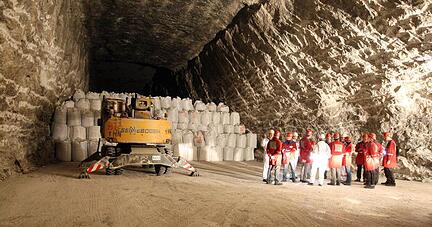 Sogenannte Big Bags sind im Heilbronner Bergwerk eingelagert.