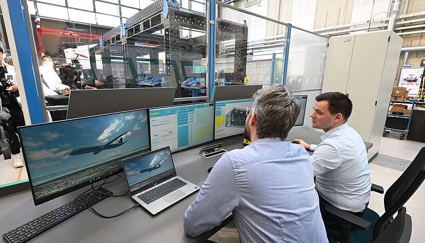 Die Wissenschaftler starten die Simulation mit einem Mausklick.