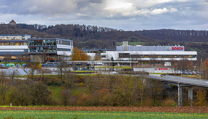Am Bosch-Entwicklungsstandort Abstatt werden demnächst viele Mitarbeiter ihre Jobs verlieren. Bosch Engineering hat den Abbau von 460 Stellen angekündigt, die meisten davon in Abstatt. Am Bosch-Entwicklungsstandort Abstatt werden demnächst viele Mitarbeiter ihre Jobs verlieren. Bosch Engineering hat den Abbau von 460 Stellen angekündigt, die meisten davon in Abstatt.