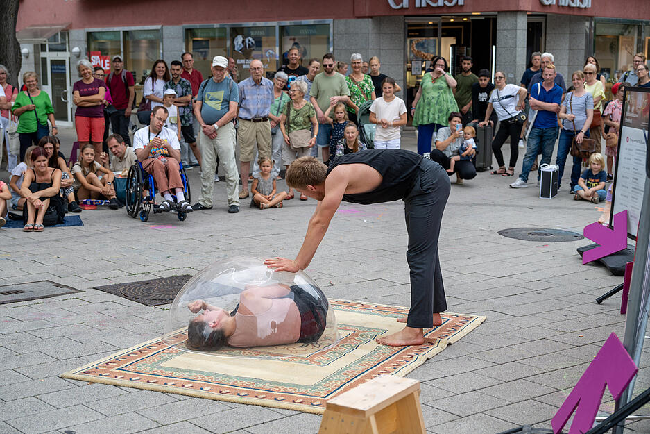 Das Straßenkunstfestival findet zweimal im Jahr in Heilbronn statt.