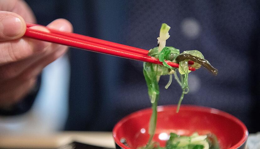 Viele Algenprodukte bieten keine klaren Angaben zum Jodgehalt: Verbraucher erhalten oft keine Orientierung zur sicheren Verzehrmenge.
