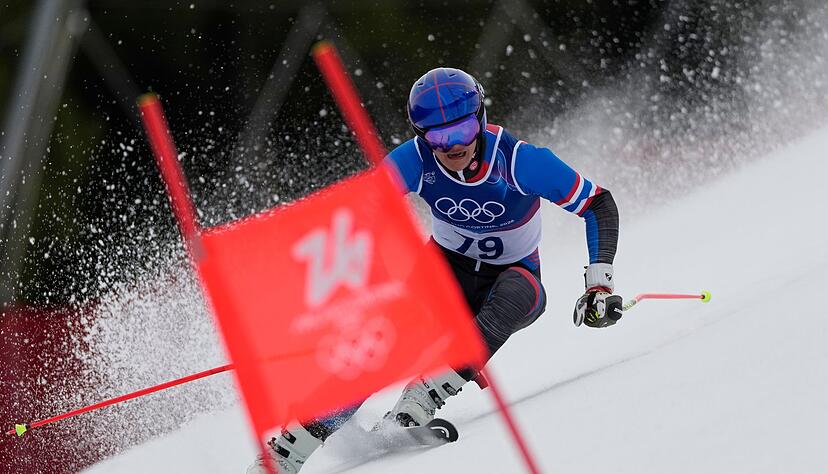 In Konstanz auf der Schule, f&uuml;r Thailand im olympischen Riesenslalom: Fabian Wiest.