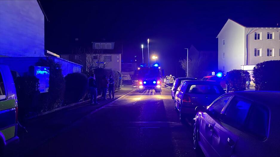 Verletzt wurde ersten Erkenntnissen zufolge niemand. Verletzt wurde ersten Erkenntnissen zufolge niemand.