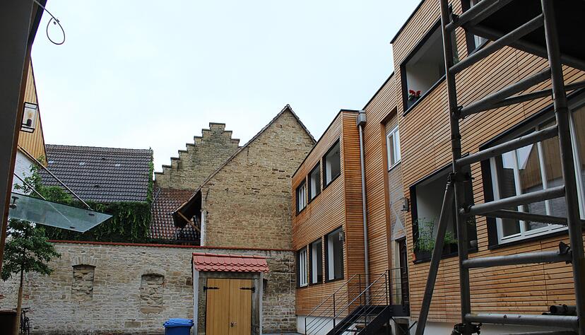 Der Innenhof des Rössle-Areals, wo früher das alte Kino war: Gelungene Kombination aus historischer Bausubstanz und modernen Ergänzungen. Foto: Jörg Kühl Der Innenhof des Rössle-Areals, wo früher das alte Kino war: Gelungene Kombination aus historischer Bausubstanz und modernen Ergänzungen. Foto: Jörg Kühl