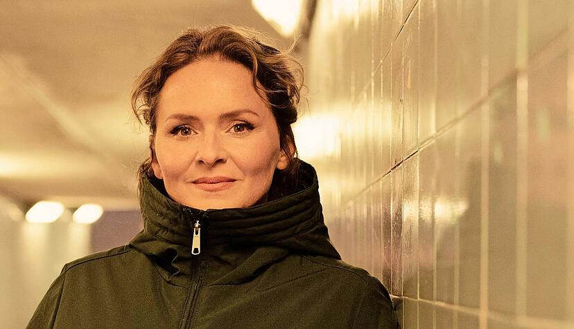 Mischt Elektro, Pop, Indie, Folk und Singer-Songwriterkl&auml;nge: Emil&iacute;ana Torrini.