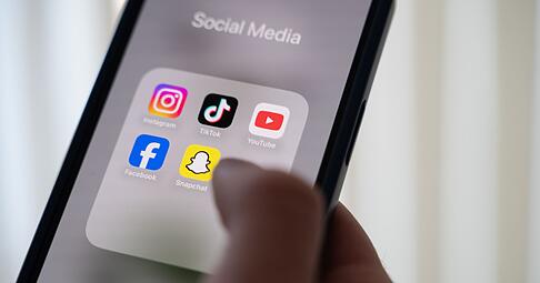 Die Altersgrenze soll f&uuml;r Apps wie Instagram, Tiktok, Snapchat und andere soziale Medien gelten. (Archivbild)