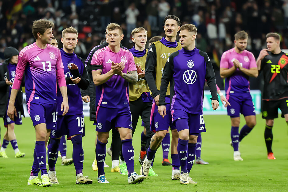 Mit zwei Siegen gegen Frankreich und die Niederlande besteht die deutsche Nationalmannschaft die Länderspielpause mit Bravur.