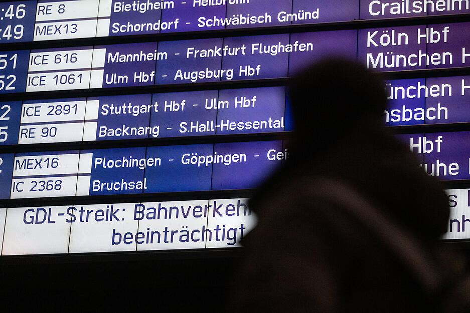 Die Bahn geht davon aus, dass in manchen Regionen kein Regionalzug unterwegs sein wird.