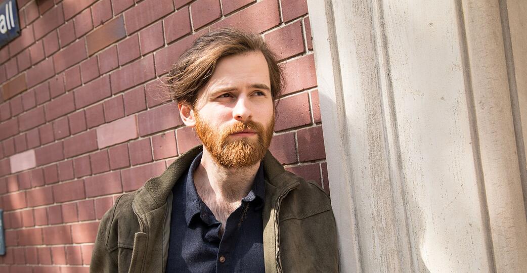 Psychische Erkrankungen sieht man Betroffenen nicht an. Umso wichtiger ist es, die Symptome zu kennen - etwa Rückzug. Psychische Erkrankungen sieht man Betroffenen nicht an. Umso wichtiger ist es, die Symptome zu kennen - etwa Rückzug.