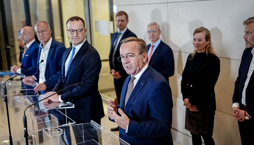 Es gibt eine Enigung im Streit um die Wehrdienst-Reform.