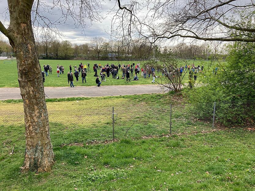 "Querdenken"-Demo in Heilbronn "Querdenken"-Demo in Heilbronn