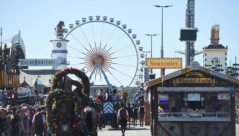 Zum Wiesnstart herrscht traumhaftes Wetter in M&uuml;nchen.