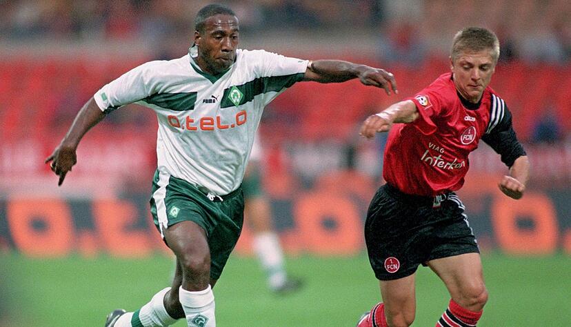 Der ukrainische Mittelfeldmann Andrij Polunin (re.) spielte Ende der 1990er Jahre auch für den 1. FC Nürnberg und verstarb mit nur 54 Jahren plötzlich nach einem Veteranenspiel. (Archivbild) Der ukrainische Mittelfeldmann Andrij Polunin (re.) spielte Ende der 1990er Jahre auch für den 1. FC Nürnberg und verstarb mit nur 54 Jahren plötzlich nach einem Veteranenspiel. (Archivbild)