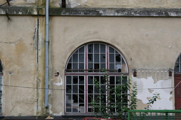 ... seit der Gemeinderat gegen eine Zukunft für das Projekt Swinger-Hotel entschieden hat. ... seit der Gemeinderat gegen eine Zukunft für das Projekt Swinger-Hotel entschieden hat.