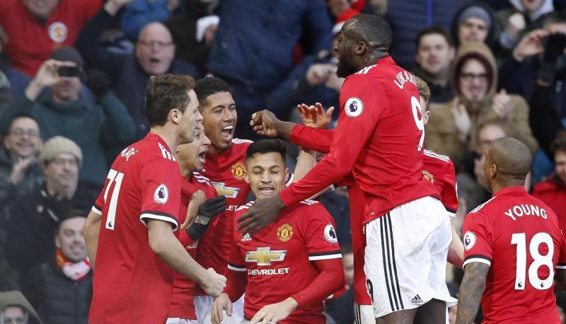 Manchesters Spieler jubeln über Lingards Tor zum 2:1. Foto: Martin Rickett/PA Wire Manchesters Spieler jubeln über Lingards Tor zum 2:1. Foto: Martin Rickett/PA Wire