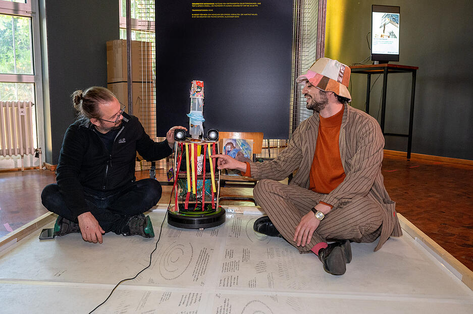 Kunst auf Ki Veranstaltung in der Maschinenfabrik KI Salon