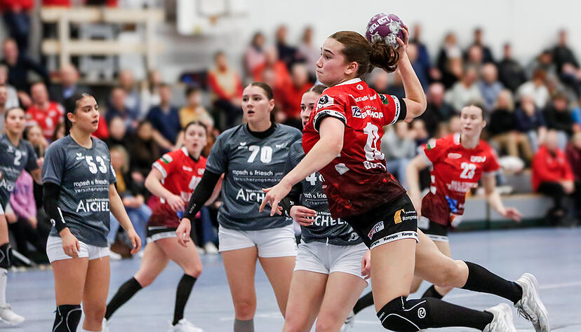 Aylin Bornhardt und die SG Schozach-Bottwartal verloren am ersten Spieltag der Aufstiegsrunde zur 2. Bundesliga bei der TSG Mainz-Bretzenheim. Aylin Bornhardt und die SG Schozach-Bottwartal verloren am ersten Spieltag der Aufstiegsrunde zur 2. Bundesliga bei der TSG Mainz-Bretzenheim.