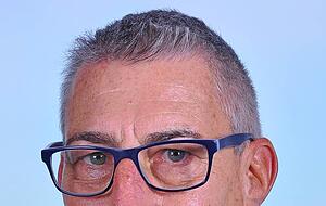 Schulleiter Günter Schimek. Foto: privat Schulleiter Günter Schimek. Foto: privat