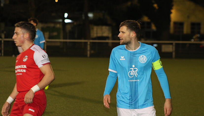 Ersatzkapit&auml;n Jannik Dannh&auml;u&szlig;er und der VfR Heilbronn pr&auml;sentieren sich in ihrem vorletzten Testspiel gegen Landesligist T&uuml;rkspor Eppingen in Ballerlaune.