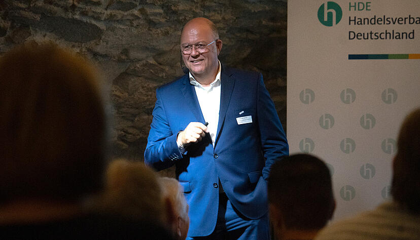 Bei der Auftaktveranstaltung des Heilbronner Innenstadtclub machte Alexander von Preen den Händlerkollegen Mut. Foto: Pütz