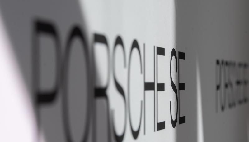 Logo und Schriftzug der Porsche SE.
