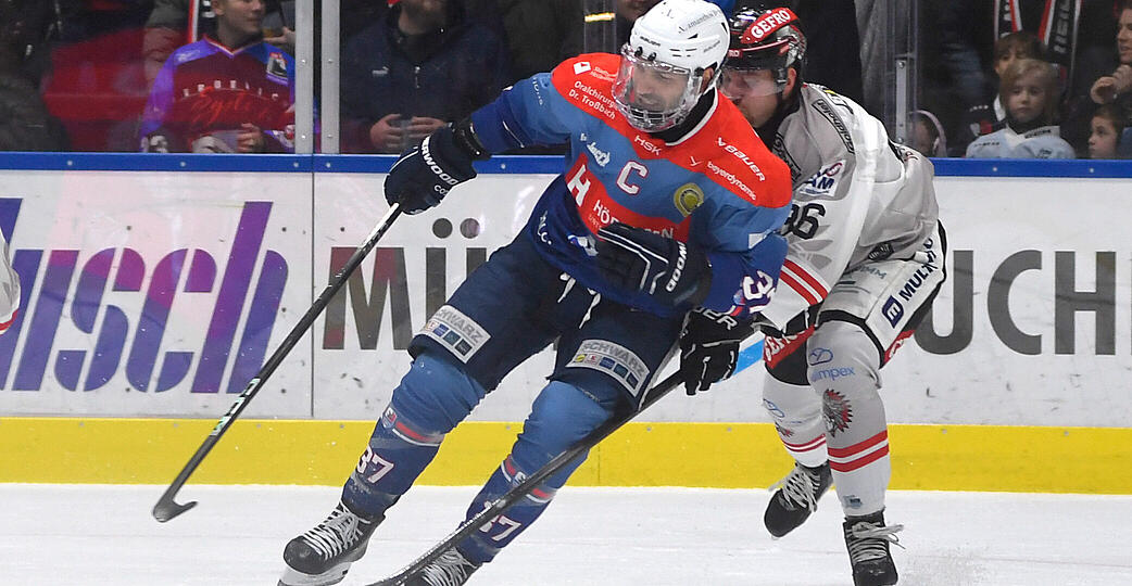 Es war der Kapit&auml;n, der bei den Falken voranging: Freddy Cabana (links) hatte ma&szlig;geblichen Anteil am Ausw&auml;rtssieg der Heilbronner in Bayreuth.