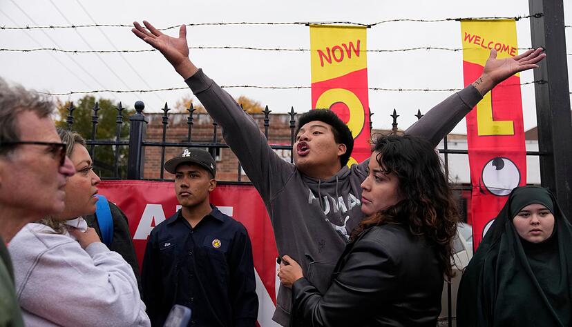In Städten wie Chicago und Los Angeles habe man mit Gewalt auf Proteste reagiert, heißt es im «World-Report 2026» von Human Rights Watch. (Archivbild) In Städten wie Chicago und Los Angeles habe man mit Gewalt auf Proteste reagiert, heißt es im «World-Report 2026» von Human Rights Watch. (Archivbild)