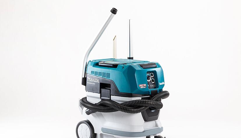 Bei den Akku-Saugern ist das Modell «VC006GMZ01» von Makita Testsieger, aber aber auch das teuerste Gerät - mit 1516 Euro ohne Akkus und Ladegerät. Bei den Akku-Saugern ist das Modell «VC006GMZ01» von Makita Testsieger, aber aber auch das teuerste Gerät - mit 1516 Euro ohne Akkus und Ladegerät.