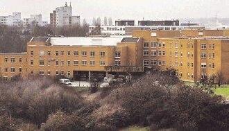 Der SLK-Klinikstandort am Gesundbrunnen. Die Antr&auml;ge auf F&ouml;rderung sind gestellt. Ab wann wird gebaut?Foto: Ulrike Kugler