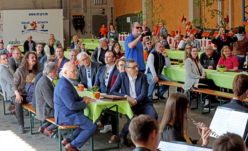 Die Menschen kamen am Sonntag massenweise nach Abstatt.