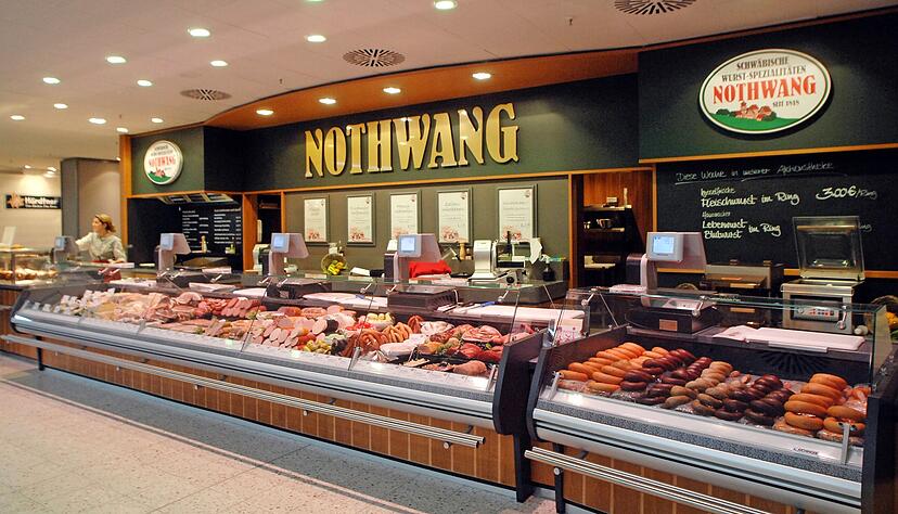 Die Filiale der Metzgerei Nothwang im Untergeschoss von Galeria Kaufhof in Heilbronn. Neuerdings ist die Theke leergeräumt. Foto: Archiv Die Filiale der Metzgerei Nothwang im Untergeschoss von Galeria Kaufhof in Heilbronn. Neuerdings ist die Theke leergeräumt. Foto: Archiv