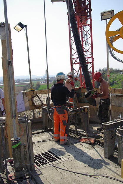 Silo-Neubau bei der Frießinger Mühle in Bad Wimpfen Silo-Neubau bei der Frießinger Mühle in Bad Wimpfen