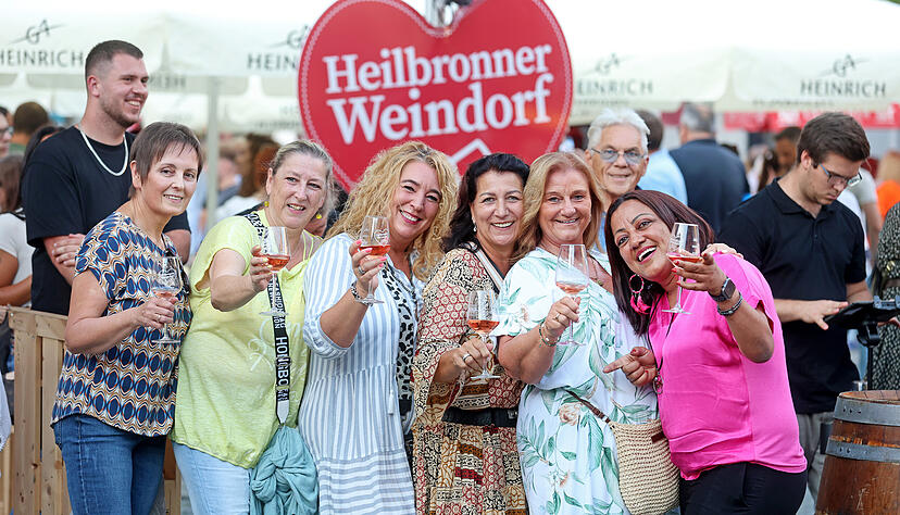 Auch an Tag zwei des Heilbronner Weindorf war die Stimmung ausgelassen.
