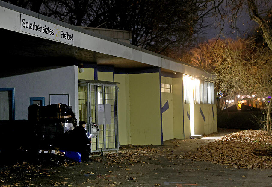 Im Erfrierungsschutz der Neckarhalde finden Obdachlose nicht nur Wärme, sondern auch menschlichen Trost.