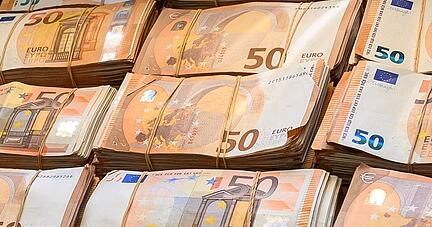 Der Finanzzwischenbericht der Stadt Heilbronn basiert auf Daten Stand Mitte August. Derzeit beraten Verwaltung und Gemeinderat über den Haushalt für das Jahr 2023. Ende des Jahres soll das Zahlenwerk verabschiedet werden.
Foto: dpa Der Finanzzwischenbericht der Stadt Heilbronn basiert auf Daten Stand Mitte August. Derzeit beraten Verwaltung und Gemeinderat über den Haushalt für das Jahr 2023. Ende des Jahres soll das Zahlenwerk verabschiedet werden.
Foto: dpa