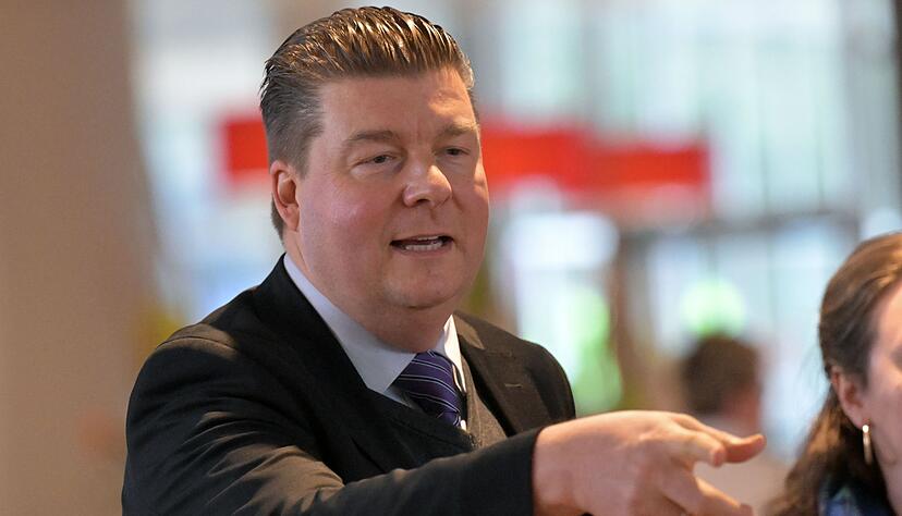 L&auml;nder-Verhandlungsf&uuml;hrer Andreas Dressel nennt die Forderungen unbezahlbar.