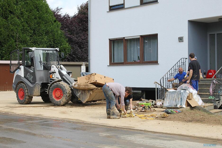 Aufr&auml;umen nach Unwetter in Eppingen | 27.06.