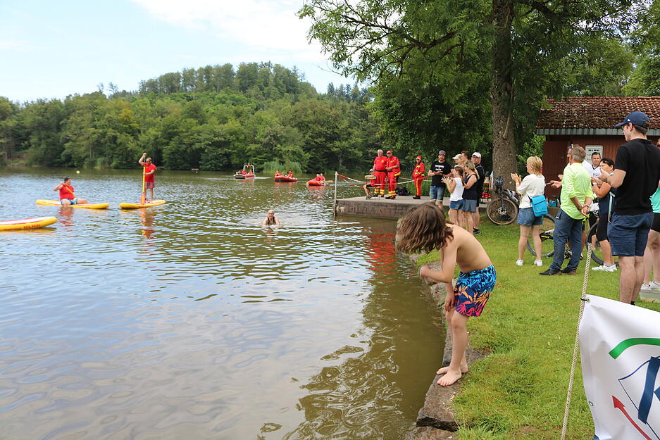 Kratschmayer-Triathlon in Waldenburg: 191 Einzelstarter und 44 Staffeln nehmen beim Sport-Event teil