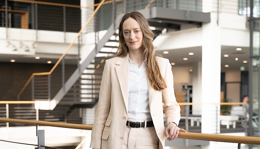 Sophie Milndoki ist Chief Sustainability Managerin bei Bechtle und berät öffentliche wie gewerbliche Kunden, um auch die Beschaffung ihrer IT möglichst nachhaltig zu gestalten. Sophie Milndoki ist Chief Sustainability Managerin bei Bechtle und berät öffentliche wie gewerbliche Kunden, um auch die Beschaffung ihrer IT möglichst nachhaltig zu gestalten.