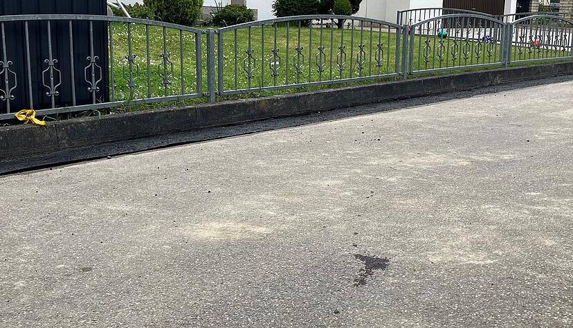 Tatort in Bad Friedrichshall: Bei einem Messerangriff wurde der 24-j&auml;hrige Angreifer von der Polizei angeschossen.