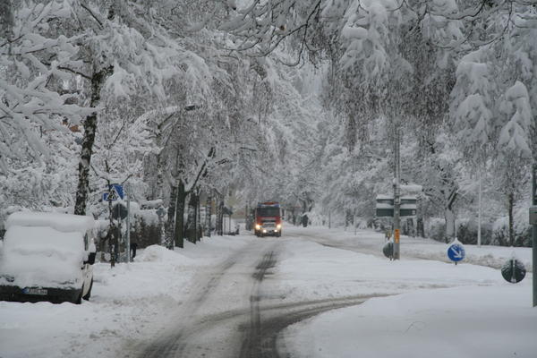 Blick auf der Sontheimer Landwehr in Richtung Charlottenstraße Blick auf der Sontheimer Landwehr in Richtung Charlottenstraße