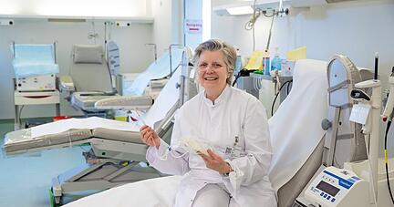 Astrid Stäps ist seit über 30 Jahren Ärztin und seit 27 Jahren im Bereich der Transfusionsmedizin tätig. 
Foto: Andreas Veigel