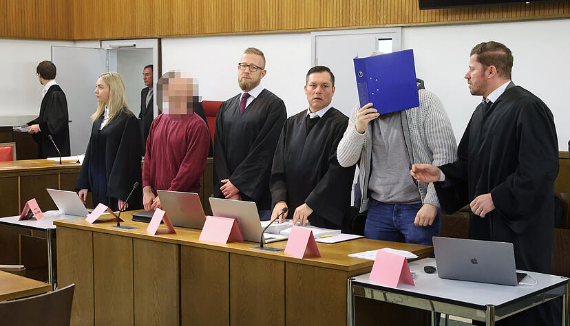 Das Landgericht klagt zwei Br&uuml;der auch wegen Vergewaltigung an.