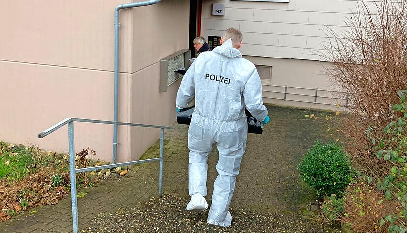Bei der Spurensicherung wurde wohl ein Fleck übersehen, sagten Angehörige später.